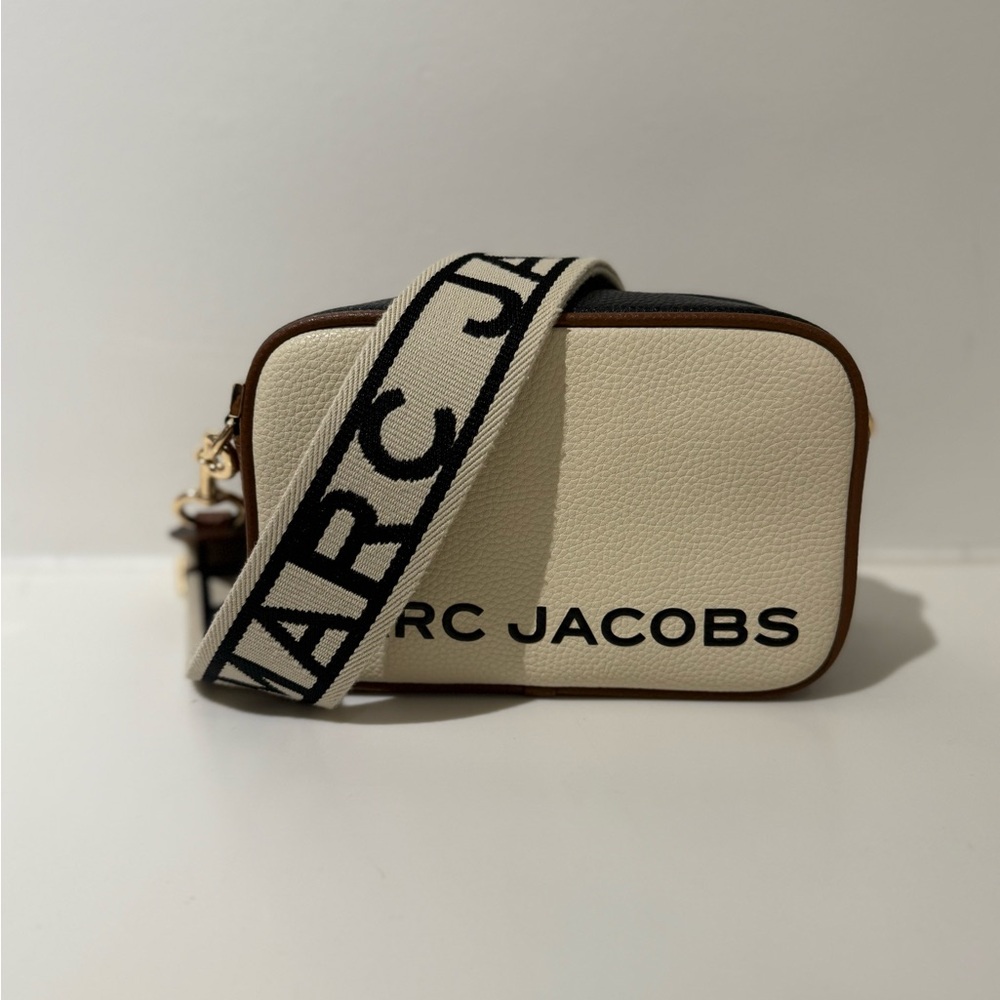 Marc Jacobs Marshmallows Crossbody Bag with Logo Strap
